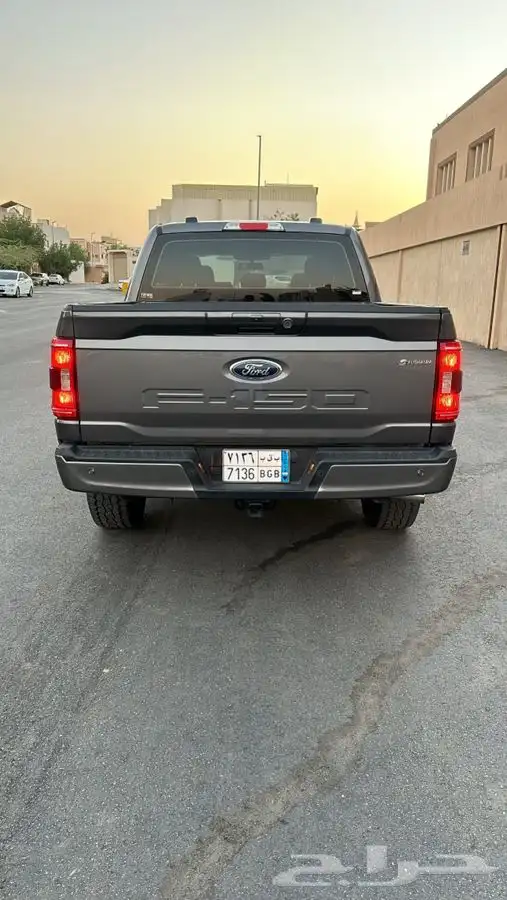 فورد f150 V8 موديل 2022 8