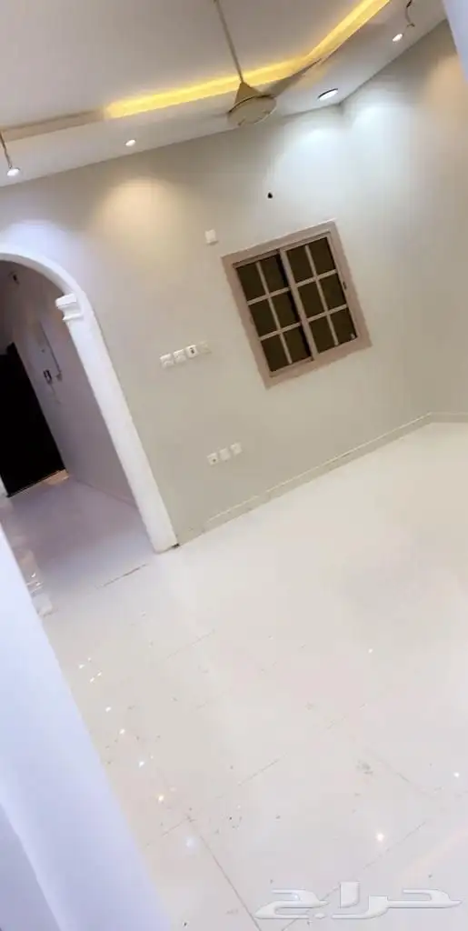 عمارة للبيع ولي العهد 3 مساحة 600م موقع متميز 27