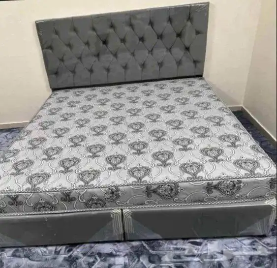 غرفة نوم كاملة  أثاث منزلي  سرير ودولاب وبطانيات 25