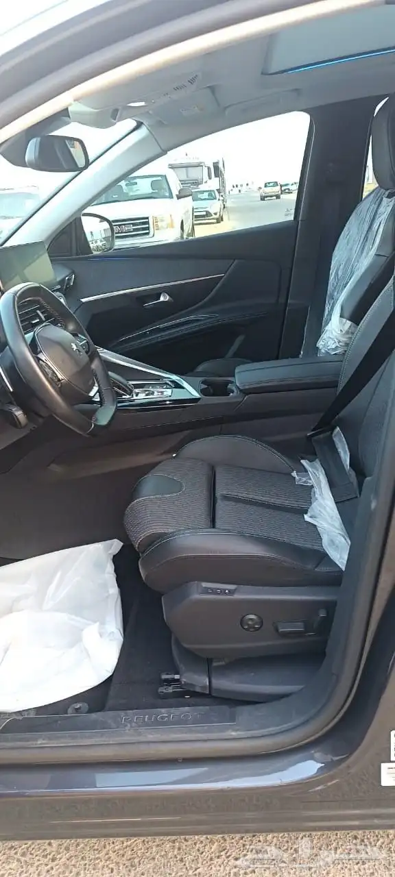 بيجو 3008 موديل 2023عداد 29الف نصف فل 7