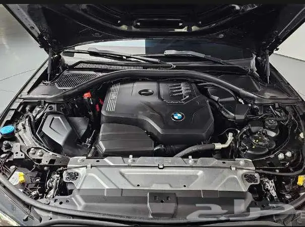 BMW 320i موديل 2023 الميموني للاستيراد بكوريا 4