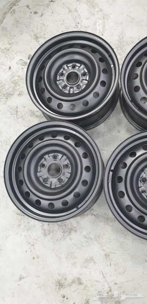 جنوط كامري سوح وكاله 2011مقاس 16قمت النضافه 1