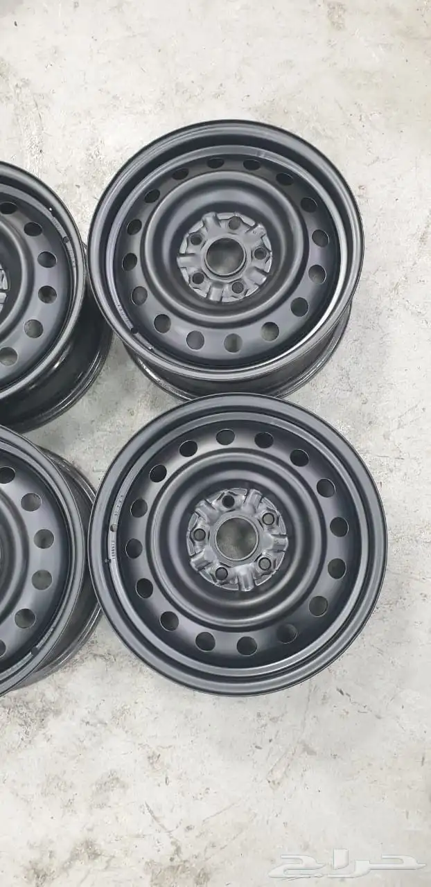 جنوط كامري سوح وكاله 2011مقاس 16قمت النضافه 0