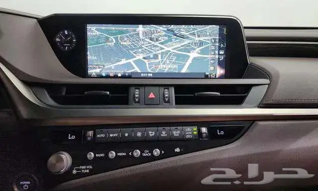 لكزس - Es300 - 2021 14