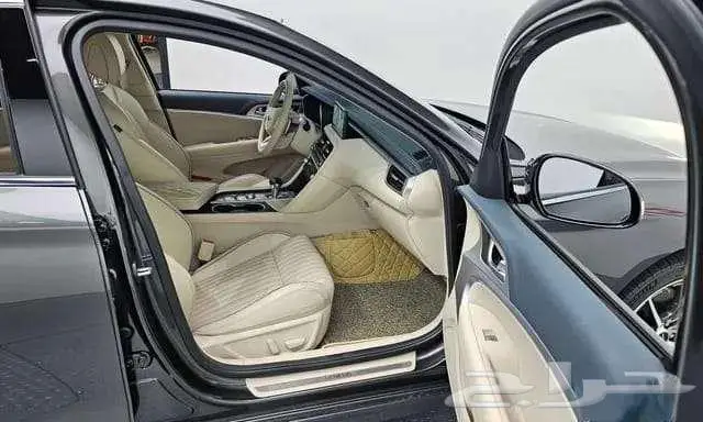 جنسيس - G70 - 2024 17