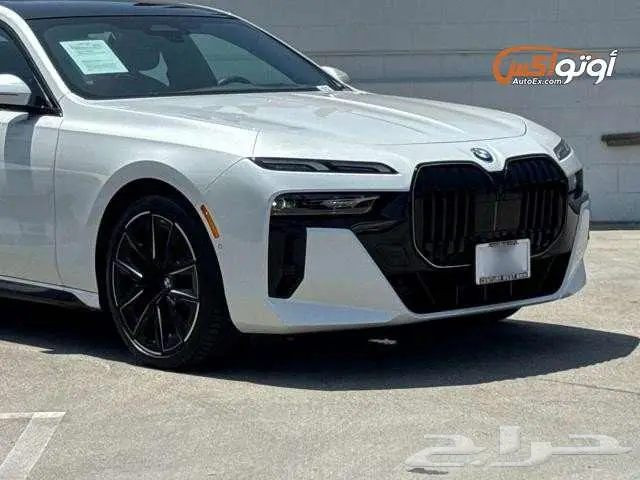 2025 بي إم دبليو 740i 1