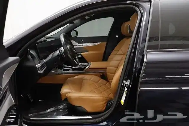 بي ام دبليو 2023 BMW 740i 5