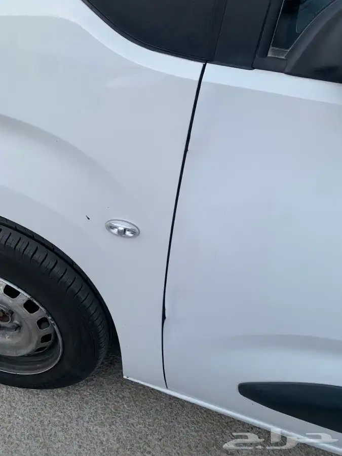 للبيع او البدل بيجو بارتنر ديزل بضاعه صغير ماشي 232000 18