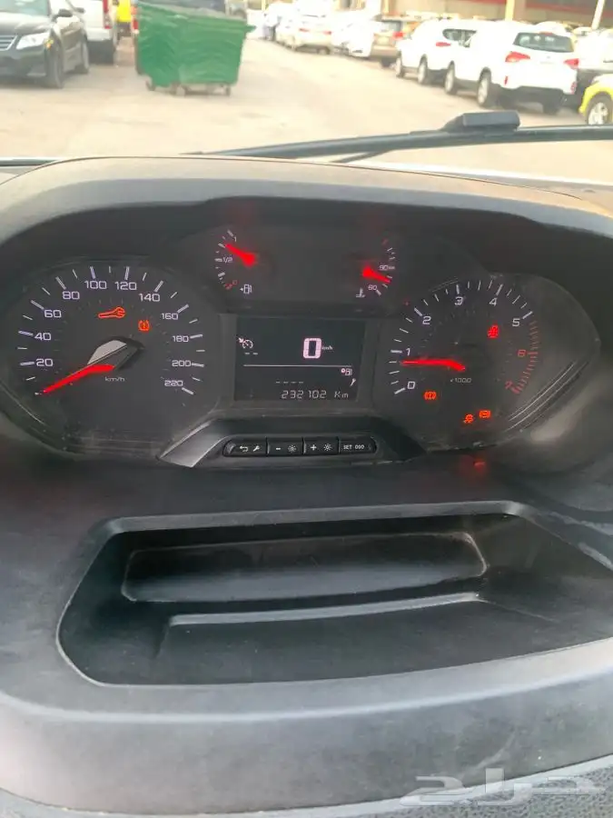 للبيع او البدل بيجو بارتنر ديزل بضاعه صغير ماشي 232000 4