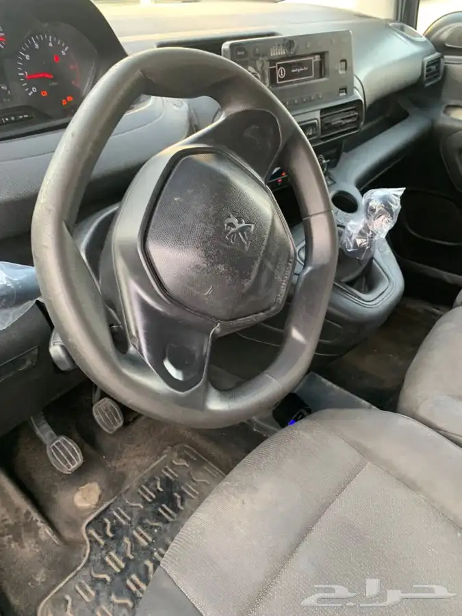للبيع او البدل بيجو بارتنر ديزل بضاعه صغير ماشي 232000 1