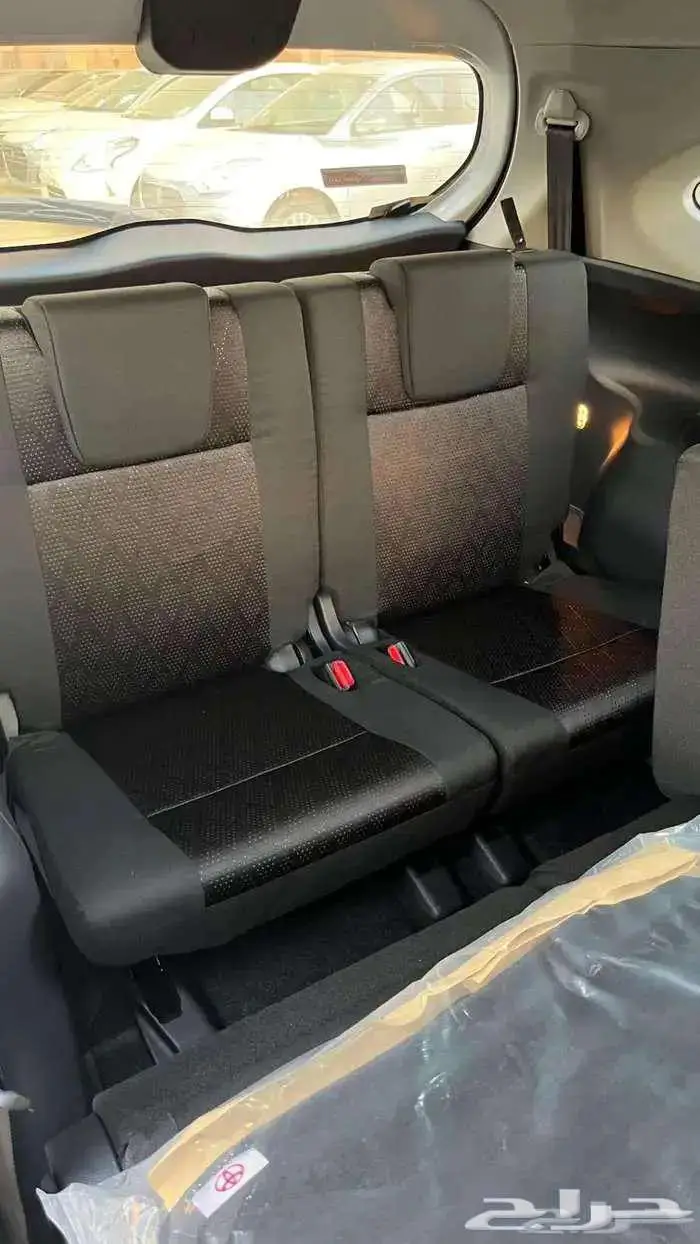 تويوتا فيلوز GLX بنزين 2025 - العودة 6