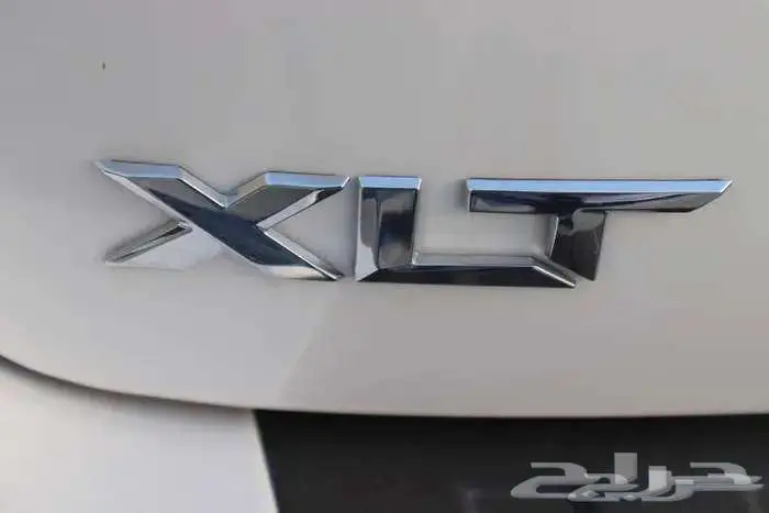 فورد ايفرست العائلية XLT نصف فل 2025 ابيض واسود تسليم فوري 1