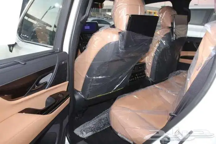 لكزس LX 600 BB سعودى 2025 4