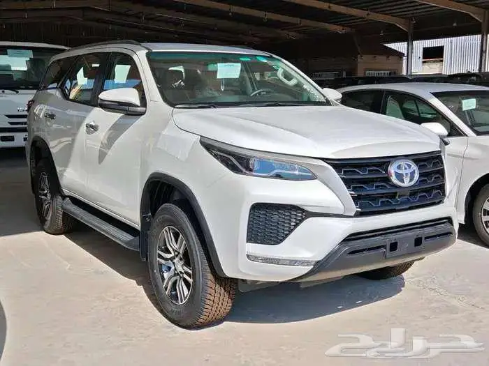 تويوتا فورتشنر GX2 بدون دبل بنزين 2025 12