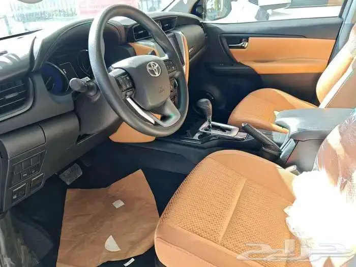 تويوتا فورتشنر GX2 بدون دبل بنزين 2025 3