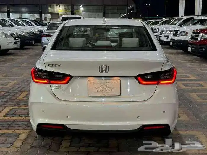 للبيع هوندا سيتي 2024 سعودي ( ع الضمان ) 9