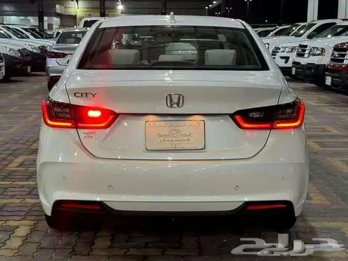 للبيع هوندا سيتي 2024 سعودي ( ع الضمان ) 10