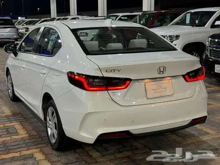للبيع هوندا سيتي 2024 سعودي ( ع الضمان ) 8