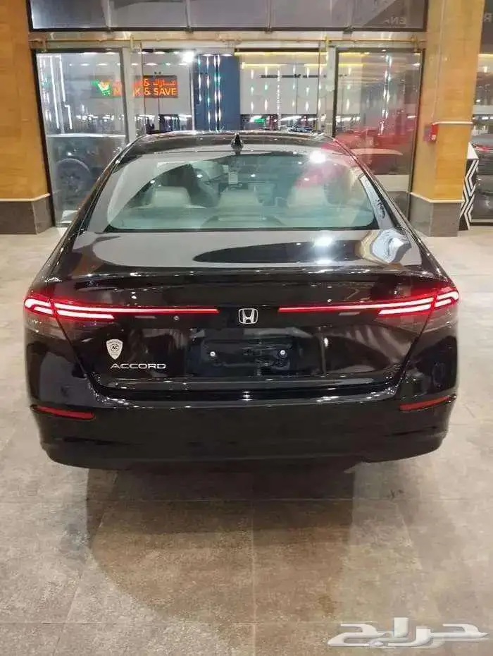 هوندا اكورد LX ستاندر 2025 سعودي 2