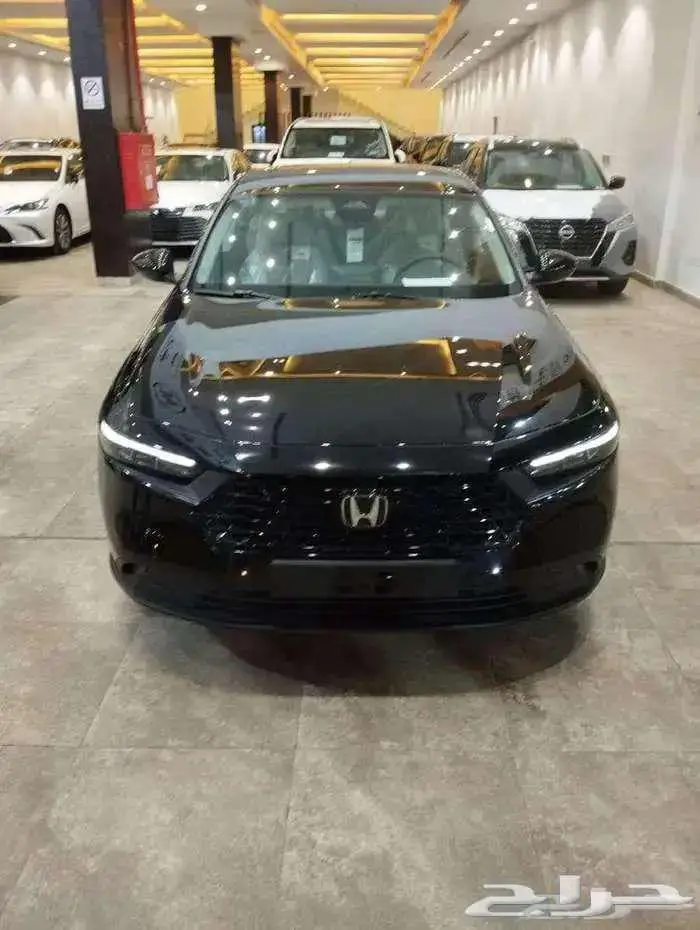 هوندا اكورد LX ستاندر 2025 سعودي 9