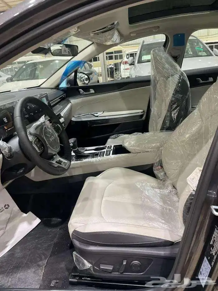 كيا K5 نص فل موديل 2026 بسعر 118450 بالضريبة 3