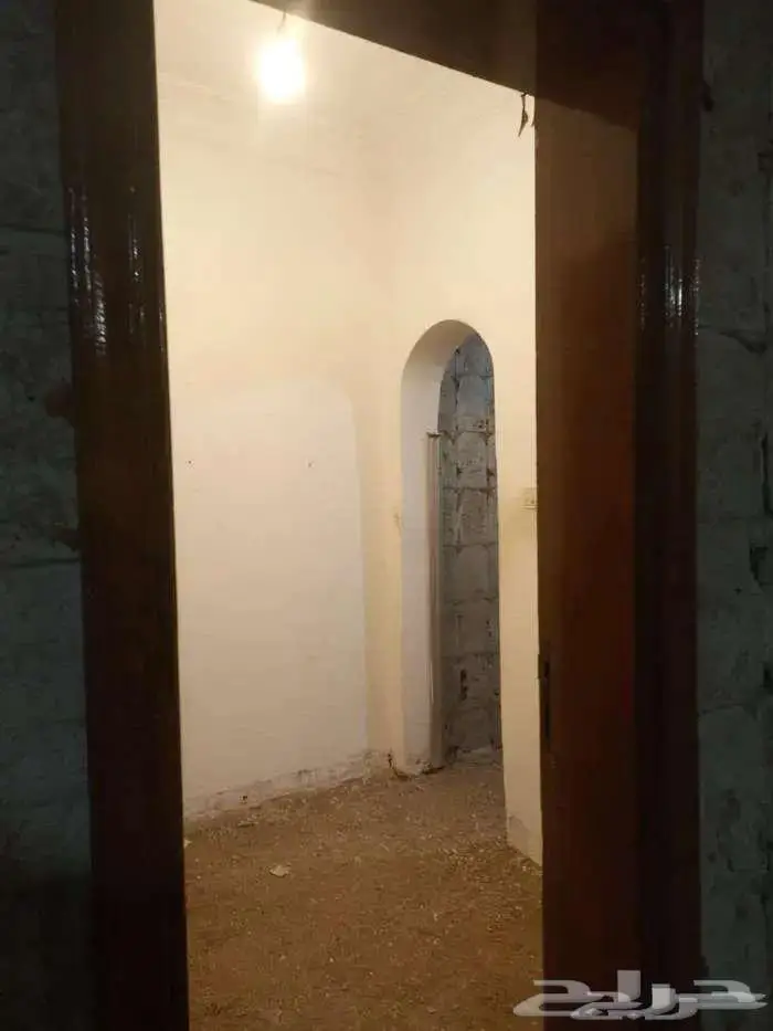 دور كامل للإيجار بحي الصفا 0