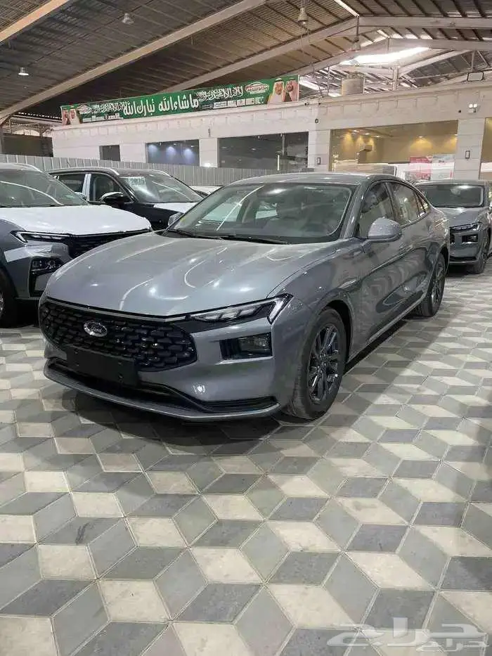 فورد تورس امبيانتي رمادي موديل 2025 عروض اقساط 0