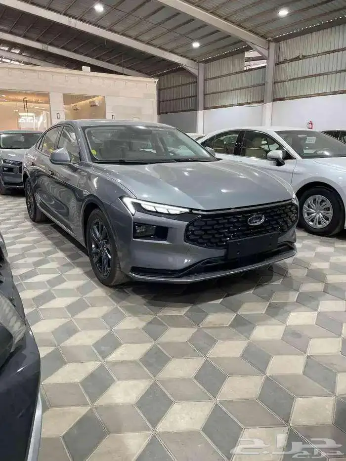 فورد تورس امبيانتي رمادي موديل 2025 عروض اقساط 1