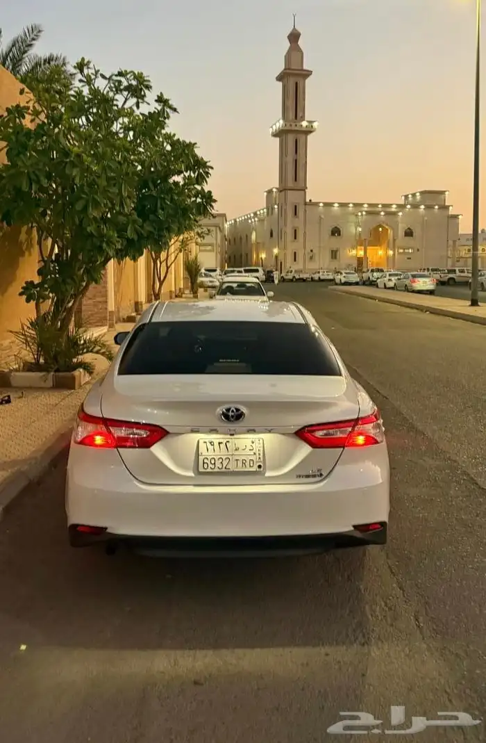 كامري للبيع 3