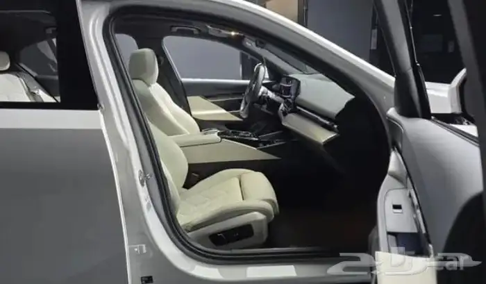 بي إم دبليو BMW 520i 2024 9