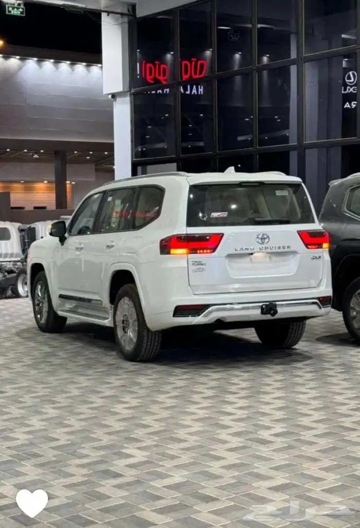 تويوتا لاندكروزر كروزر GXR L4 سعودي ورد الوكيل 9