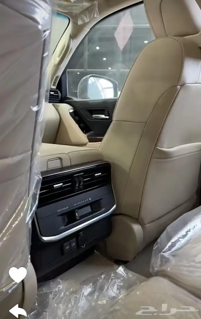 تويوتا لاندكروزر كروزر GXR L4 سعودي ورد الوكيل 16