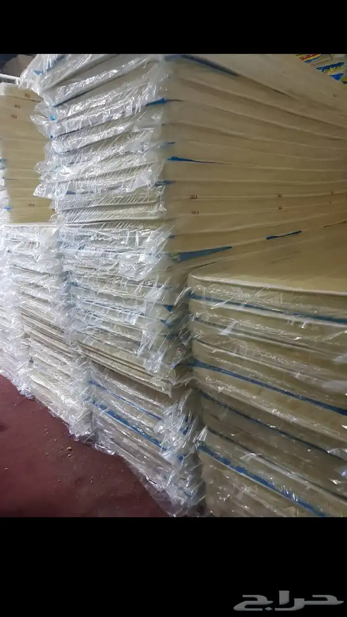 غرفة نوم كاملة  أثاث منزلي  سرير ودولاب وبطانيات 8