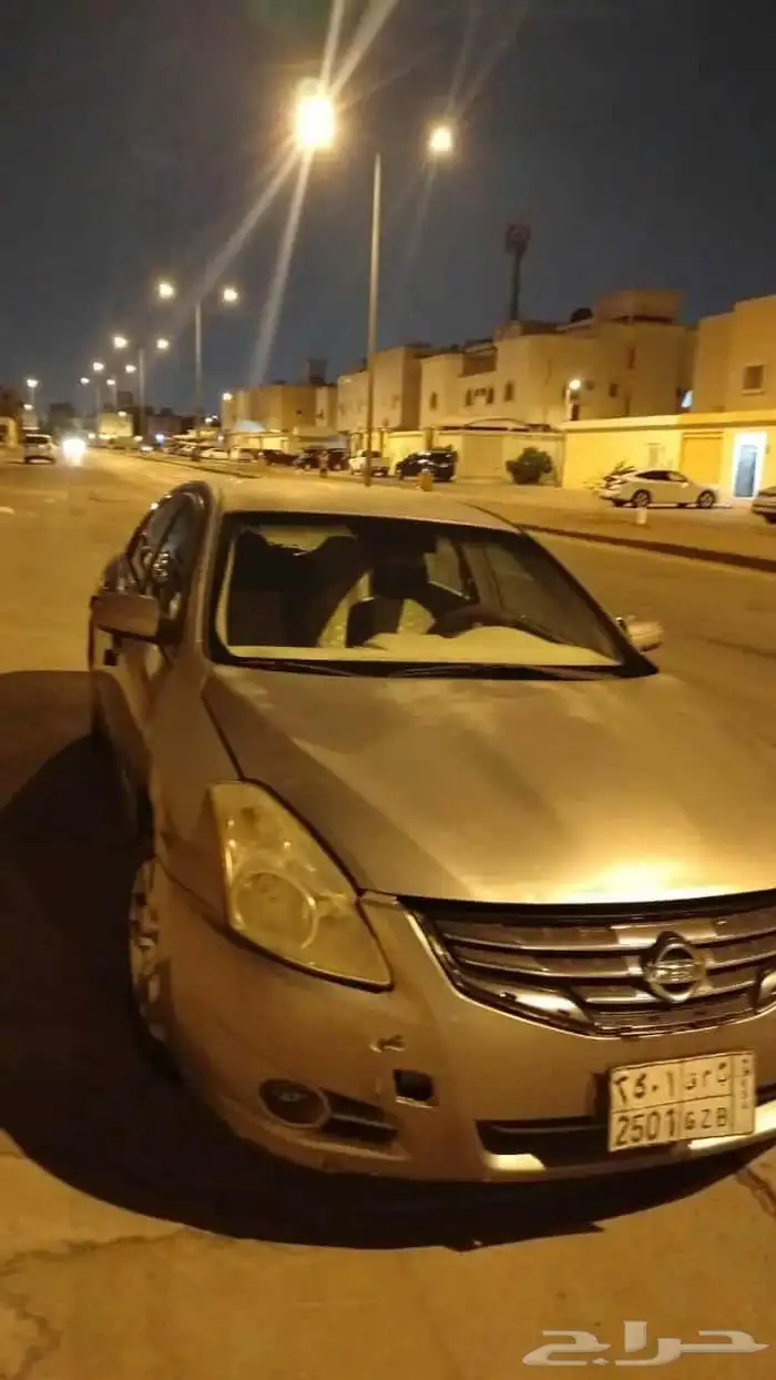 نيسان التيما 2011 1