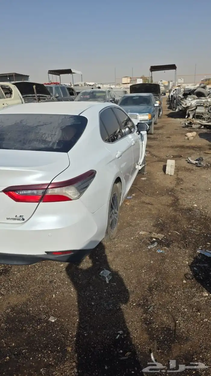 تشليح كامري هايبرد مديل 2022 استاندر ابيض لؤلؤي 1