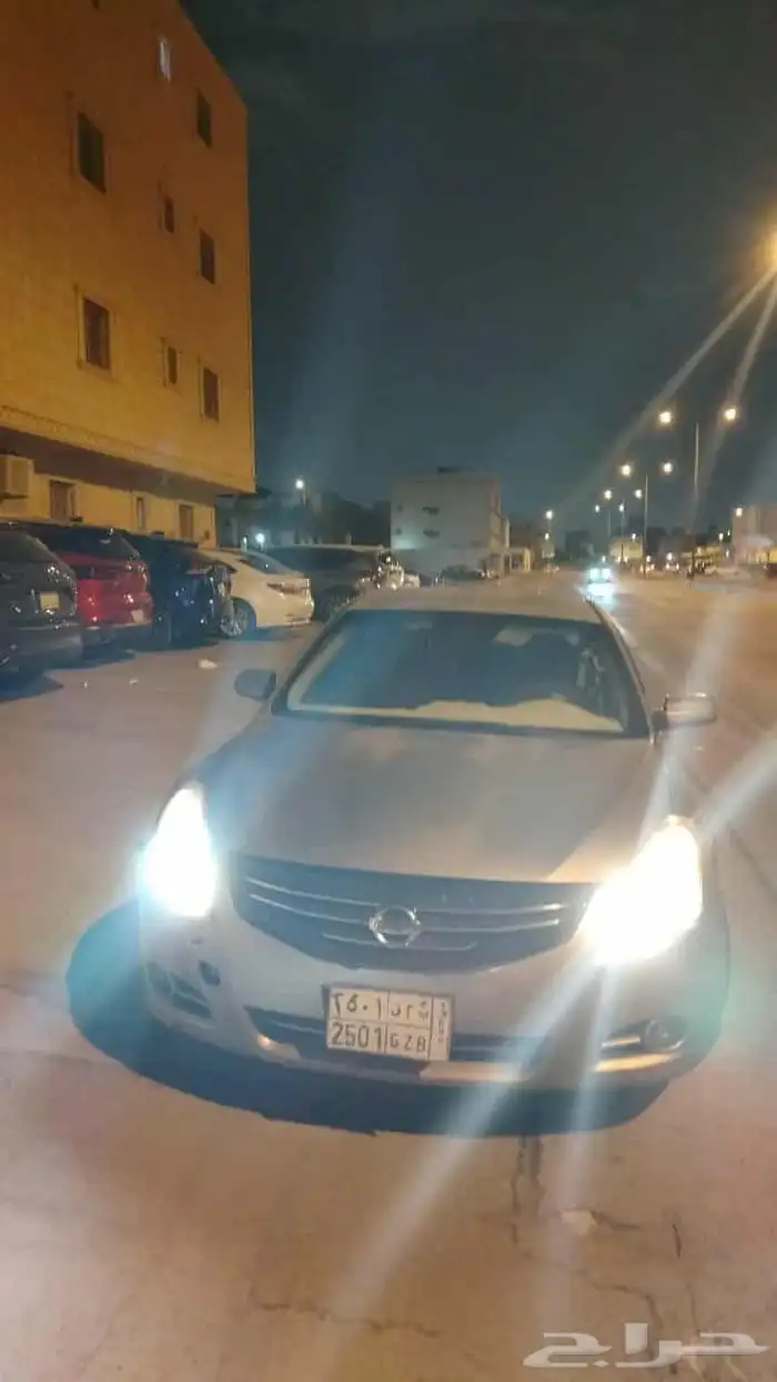 نيسان التيما 2011 0