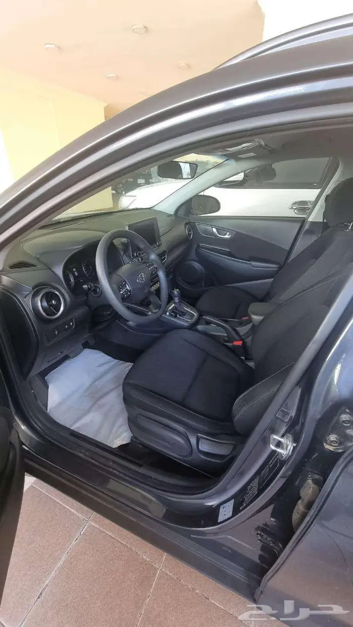 هونداي كونا 2023 اللون رصاصي غامق 3