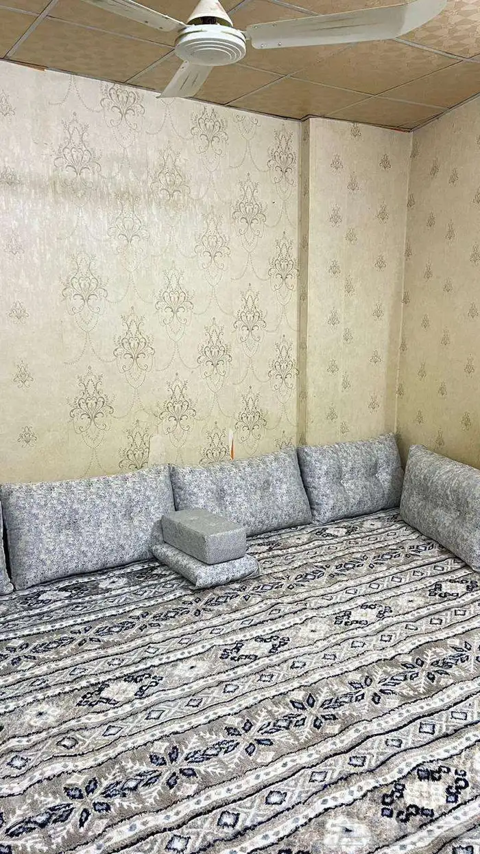 للبيع مساند ضهر وفرشه 0