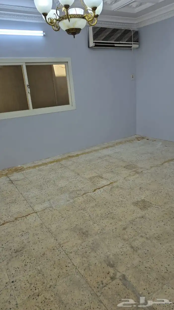 فيلا للايجار السنوي في الطائف في حي الشهداء الشماليه 5