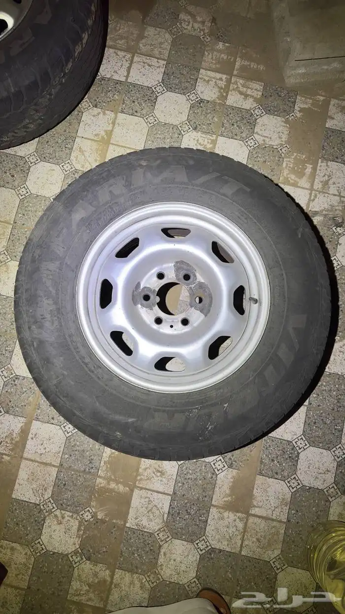 جنوط فورد F150 اصلية 0