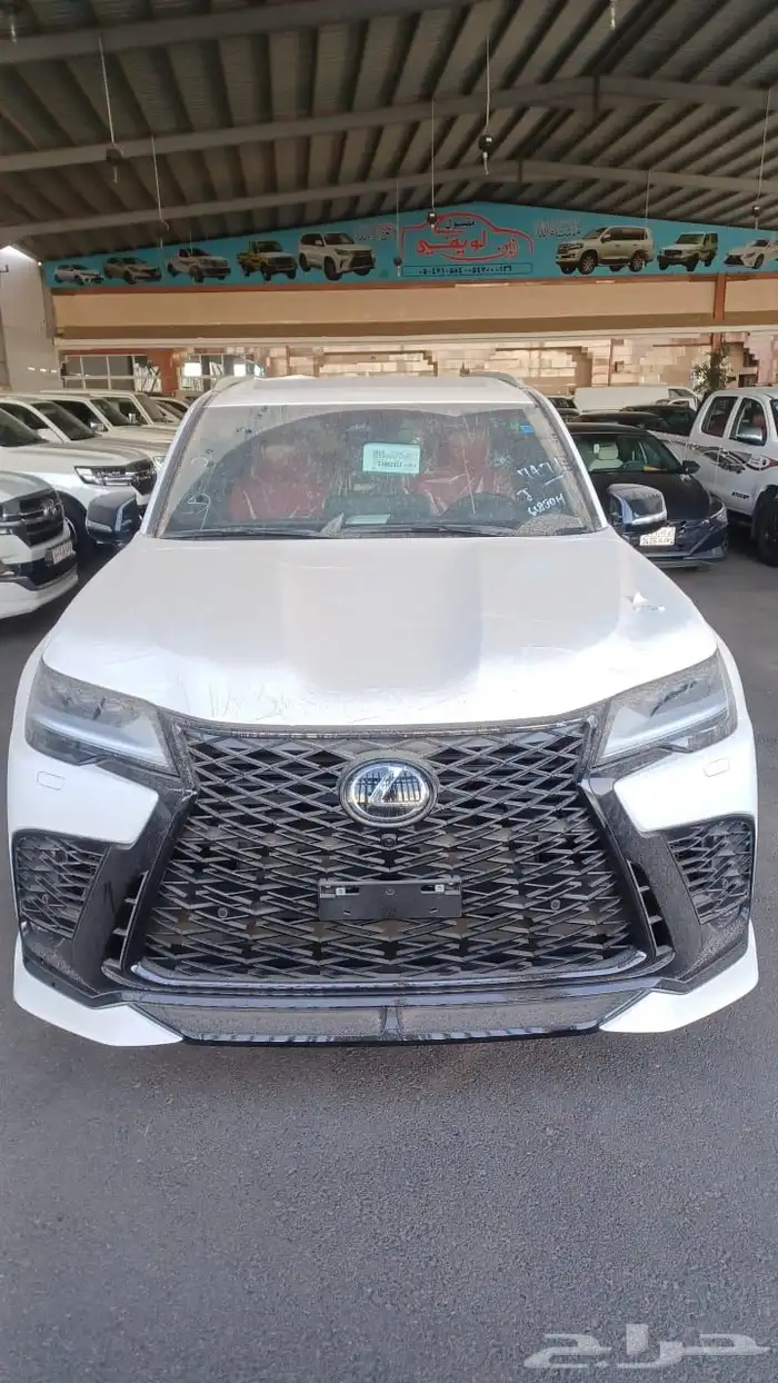 جيب لكزس LX F Sport موديل 2025 سعودي(تم البيع) 0