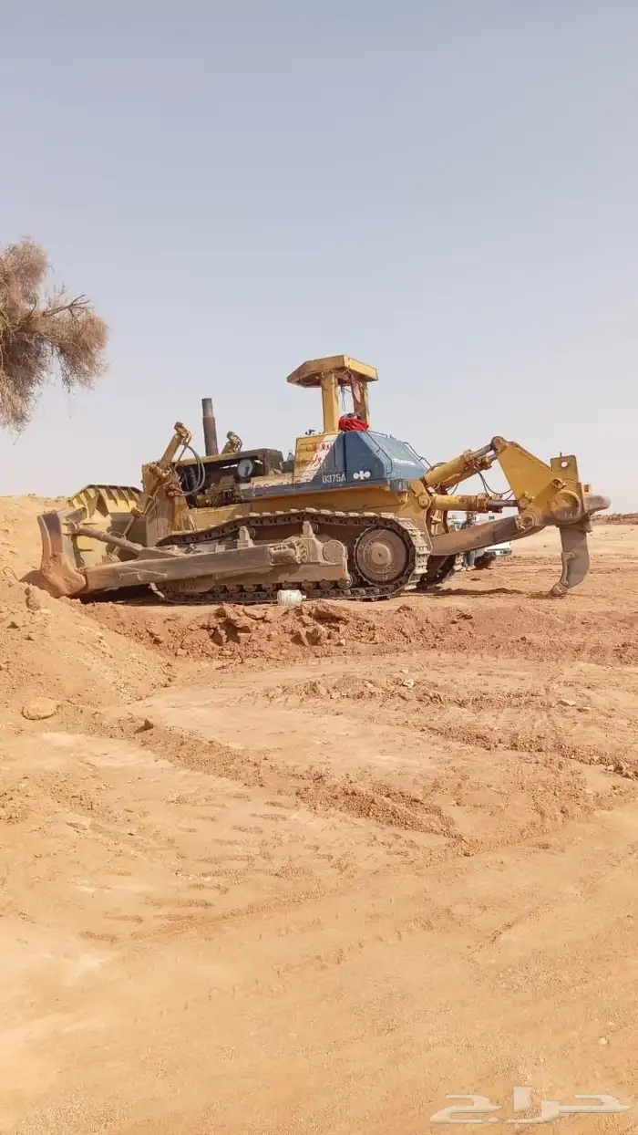 بلدوزر للبيع مقاس 375A 1