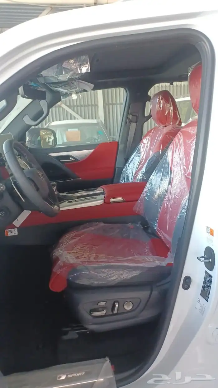 جيب لكزس LX F Sport موديل 2025 سعودي(تم البيع) 12