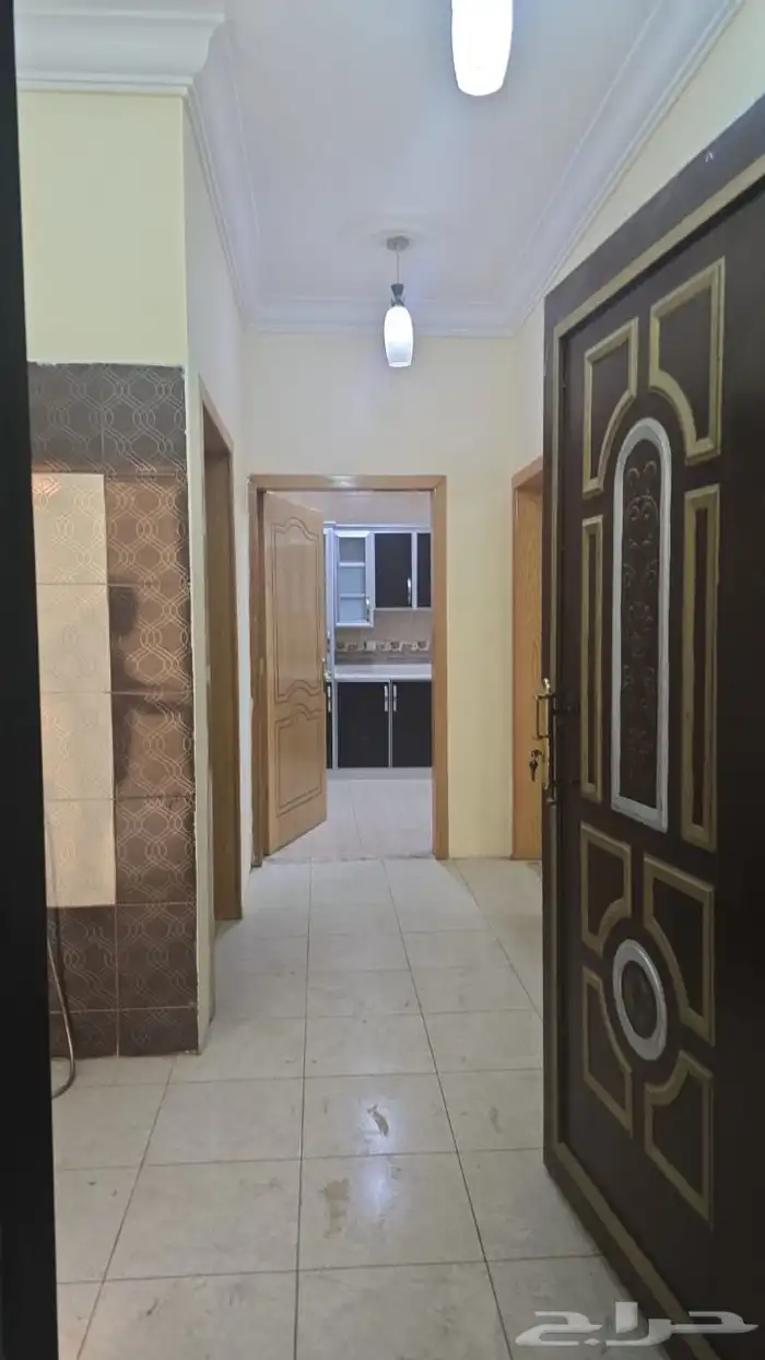 شقة للإيجار بحي البديع 0