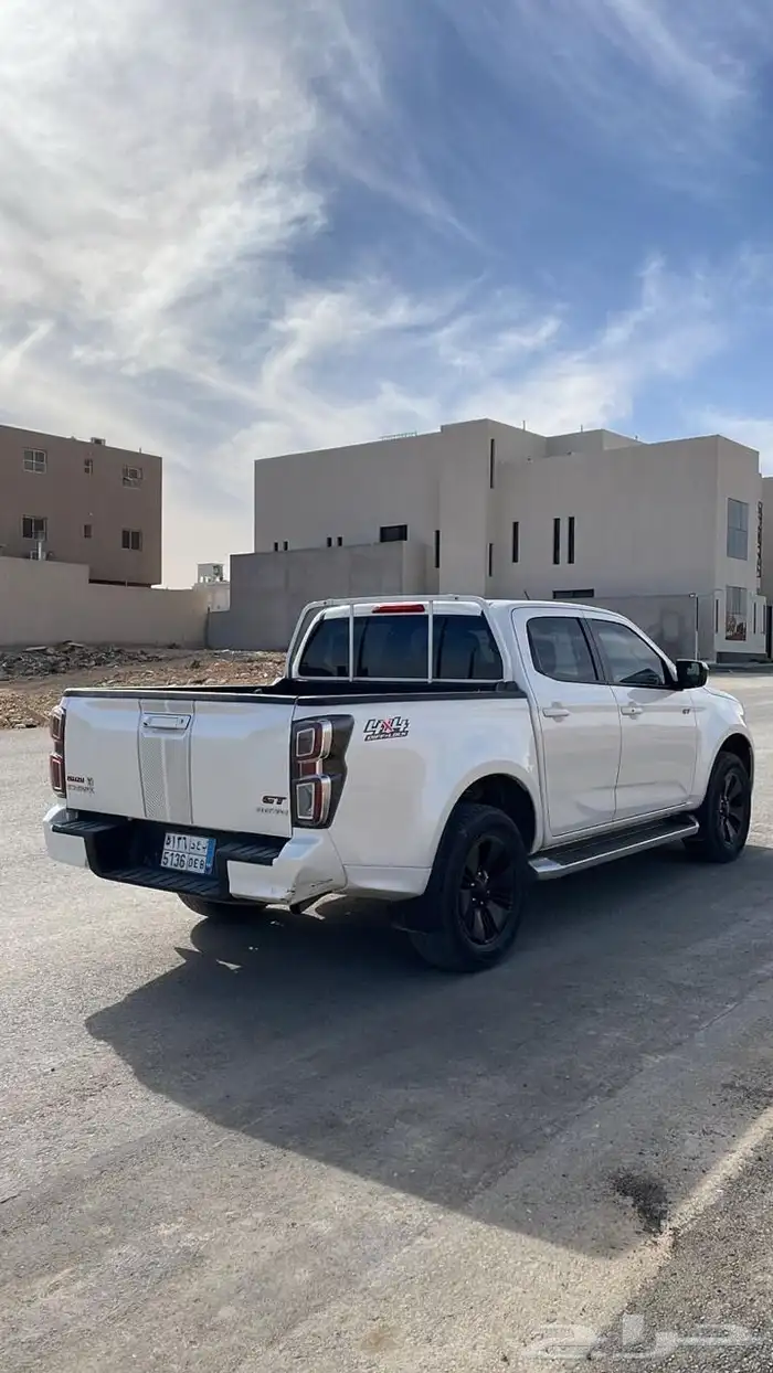 ايسوزو ديماكس فل كامل 2