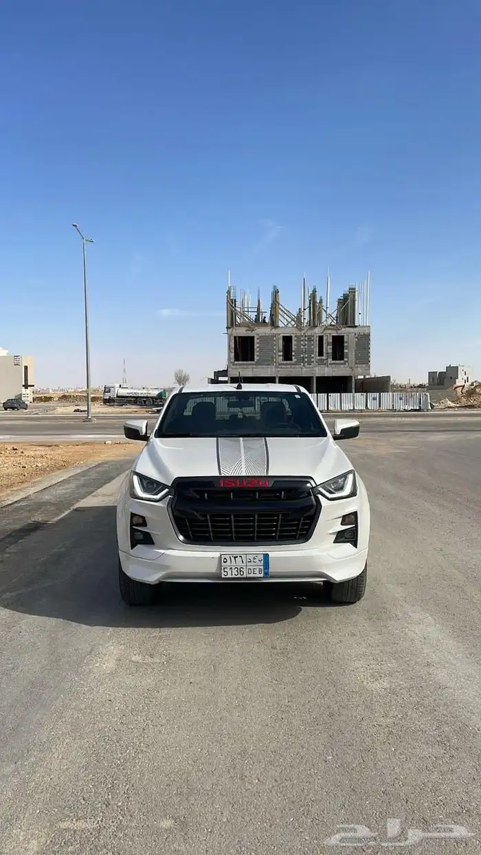 ايسوزو ديماكس فل كامل 0