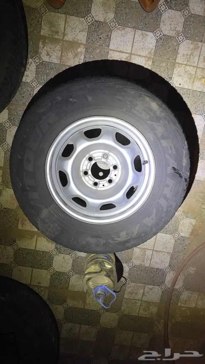 جنوط فورد F150 اصلية 3