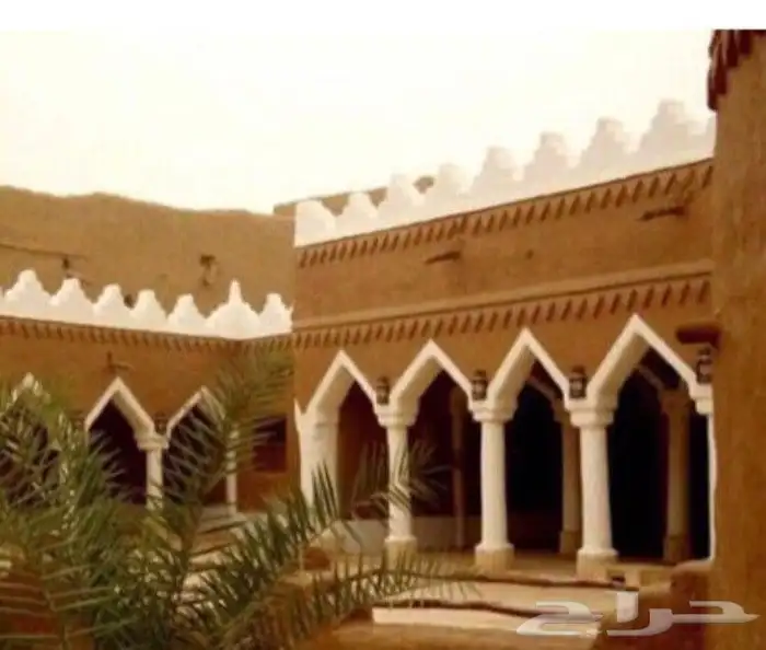 _مختصون بجميع أعمال التراث _الشعبي _بناء وترميم البيوت القدي 1