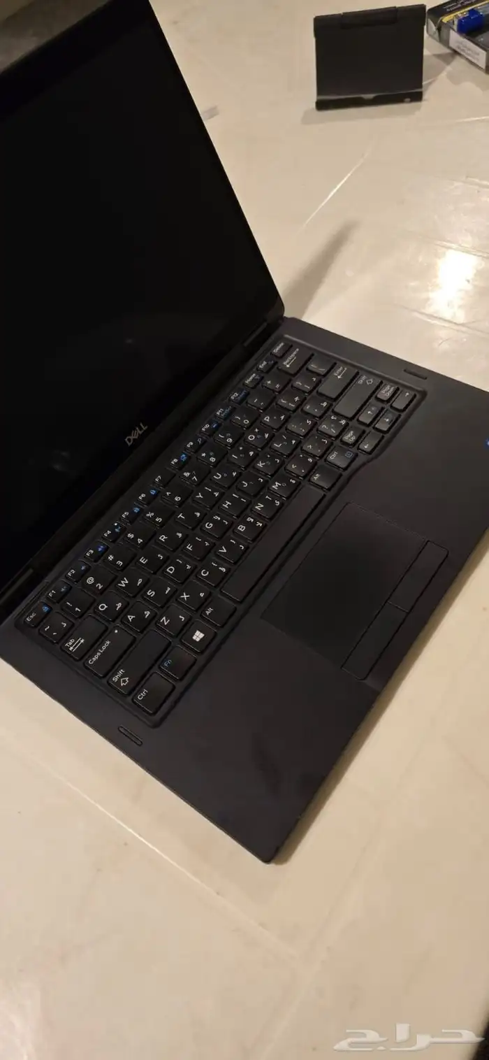 لاب توب Dell latitude 7390 2 1 كور i5 الجيل الثامن 4