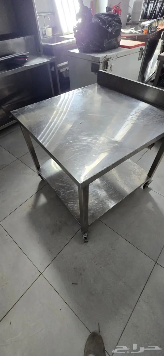 معدات مطعم 3